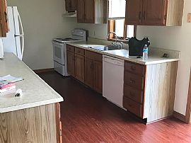 63 Indian Hill Rd, Middletown, Ri 02842 in Middletown, RI (Photo 12 of 12)