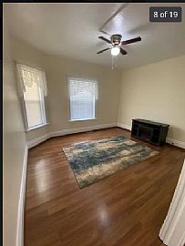 621 Fremont Ave Nw, Grand Rapids, Mi 49504 Beautiful Home in Grand Rapids, MI (Photo 9 of 10)