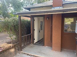Updated, Bright 2 Bedroom Just 3 Blocks to Unm, # C, 308 Stanfo in Albuquerque, NM (Photo 12 of 12)
