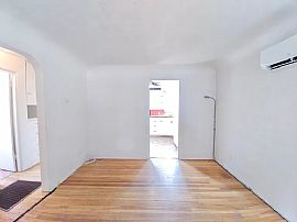 Amazing Remodeled Fully Loaded 1 and 2 Bedroom Apartments Downt in Albuquerque, NM (Photo 10 of 12)