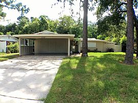10927 Regency Dr, Jacksonville, Fl 32218 in Jacksonville, FL