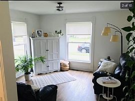 607 Leland Ave, South Bend, in 46616 Gorgeous Home in South Bend, IN (Photo 2 of 9)