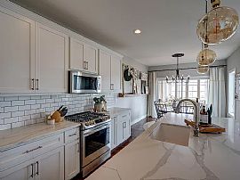 6587 Wolf Hollow Rd, Windsor, Wi 53598 in Windsor, WI (Photo 6 of 12)