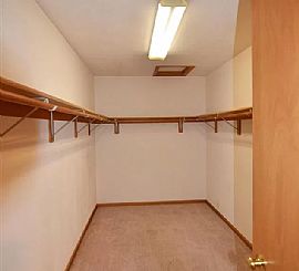 7 Corona Ct, Madison, Wi 53719 in Madison, WI (Photo 5 of 12)