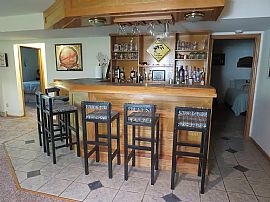 7 Corona Ct, Madison, Wi 53719 in Madison, WI (Photo 8 of 12)