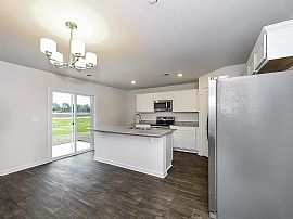 Charming 3 Bedroom  in Gaston, SC (Photo 3 of 8)