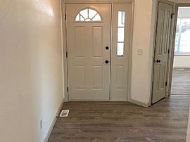 6008 N Fountain Ln, Garden City, Id 83714 . Peaceful House  in Garden City, ID (Photo 3 of 12)