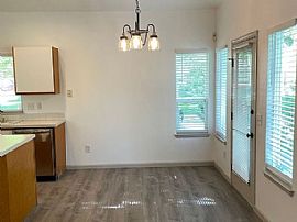 6008 N Fountain Ln, Garden City, Id 83714 . Peaceful House  in Garden City, ID (Photo 6 of 12)