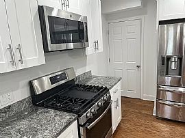 965 Southridge Rd, Baltimore, Md 21228 in Baltimore, MD (Photo 3 of 12)