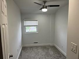 965 Southridge Rd, Baltimore, Md 21228 in Baltimore, MD (Photo 4 of 12)