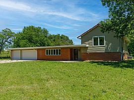 Newly Remodeled 4beds House  in Wichita, KS