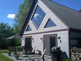 1890 Gilman Rd, Hinesburg, Vt 05461 in Hinesburg, VT