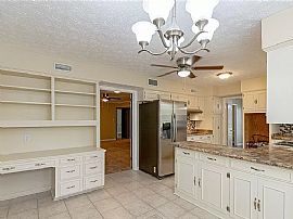 1936 Vaughn Ln, Montgomery, Al 36106 in Montgomery, AL (Photo 4 of 12)