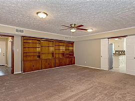 1936 Vaughn Ln, Montgomery, Al 36106 in Montgomery, AL (Photo 5 of 12)