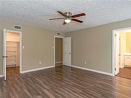 1936 Vaughn Ln, Montgomery, Al 36106 in Montgomery, AL (Photo 6 of 12)