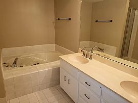 1516 Charleton Dr, Montgomery, Al 36106 in Montgomery, AL (Photo 9 of 12)