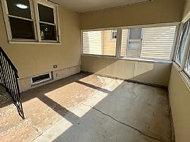 13 Randall Ct, Middletown, Ct 06457 in Middletown, CT (Photo 8 of 12)