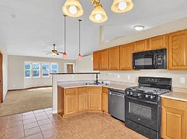 Move in Ready  3 Bedrooms, 2 Baths, 2 Car Garage in Pueblo, CO (Photo 4 of 5)