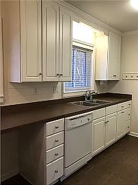 5737 11th Ave S, Birmingham, Al 35222 in Birmingham, AL (Photo 5 of 12)