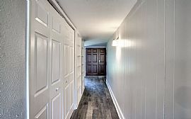 Beautiful 3 Bedroom Home in Houston, TX (Photo 8 of 12)