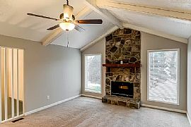 6100 Meadow Crest Cir, Birmingham, Al 35212 in Birmingham, AL (Photo 3 of 12)