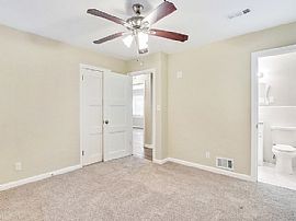 2757 Arrowood Dr, East Pt, Ga 30344 . Comfortable House in East Point, GA (Photo 10 of 11)