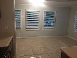 5160 4th St, Morrow, Ga 30260 . For Rent in Morrow, GA (Photo 6 of 9)