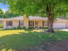 110 Gordon Dr, Madison, Al 35758 in Madison, AL