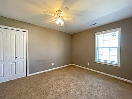 386 Jasmine Dr, Madison, Al 35757 in Madison, AL (Photo 4 of 12)