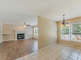 189 Merganser Blvd, Madison, Al 35758 in Madison, AL (Photo 5 of 12)