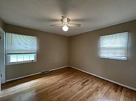 711 Larry Dr, Madison, Al 35758 in Madison, AL (Photo 7 of 12)