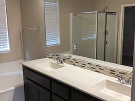 3595 S Jasmine Dr, Chandler, Az 85286 in Chandler, AZ (Photo 8 of 12)