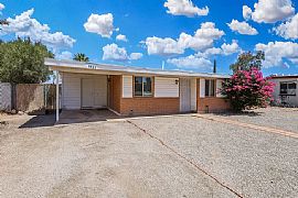 7025 E Mary Dr, Tucson, Az 85730 in Tucson, AZ