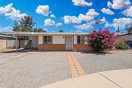 7025 E Mary Dr, Tucson, Az 85730 in Tucson, AZ