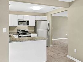 10 N Mars Ave, Clearwater, Fl  in Clearwater, FL (Photo 3 of 11)