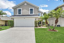 2409 Knightsbridge Blvd, Kissimmee, Fl 34744 in Kissimmee, FL