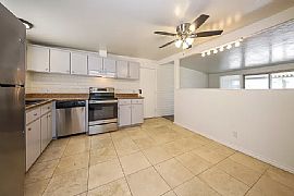 7025 E Mary Dr, Tucson, Az 85730 in Tucson, AZ (Photo 2 of 12)