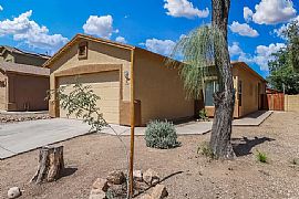 6650 S Venetian Dr, Tucson, Az 85746 in Tucson, AZ