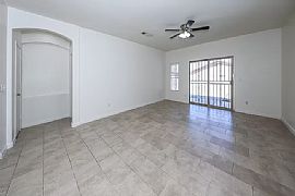 6650 S Venetian Dr, Tucson, Az 85746 in Tucson, AZ (Photo 2 of 12)