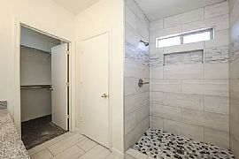 6650 S Venetian Dr, Tucson, Az 85746 in Tucson, AZ (Photo 6 of 12)