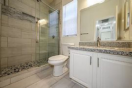 6650 S Venetian Dr, Tucson, Az 85746 in Tucson, AZ (Photo 9 of 12)