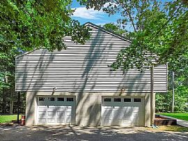 426 Stallion Ln, Lusby, Md 20657 in Lusby, MD (Photo 2 of 7)