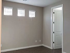 4831 E Culver St, Phoenix, Az 85008 in Phoenix, AZ (Photo 4 of 10)