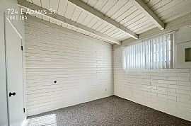 724 E Adams St, Tucson, Az 85719 in Tucson, AZ (Photo 8 of 10)