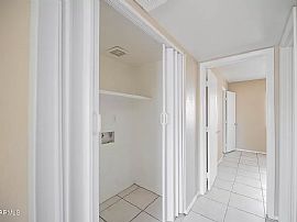 4050 S 44th Way, Phoenix, Az 85040 in Phoenix, AZ (Photo 5 of 9)