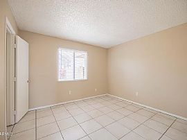 4050 S 44th Way, Phoenix, Az 85040 in Phoenix, AZ (Photo 8 of 9)