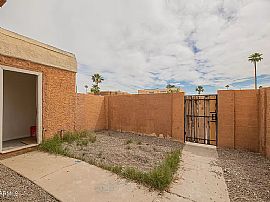 4050 S 44th Way, Phoenix, Az 85040 in Phoenix, AZ (Photo 9 of 9)
