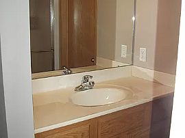 Charming 3 Bedroom Home in Manhattan, KS (Photo 11 of 12)