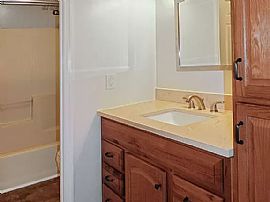 Charming 3 Bedroom Home in Lusby, MD (Photo 10 of 12)