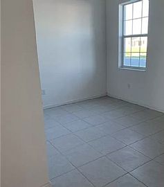 205 Trinity Ridge Cir, Davenport, Fl 33897 in Davenport, FL (Photo 7 of 12)